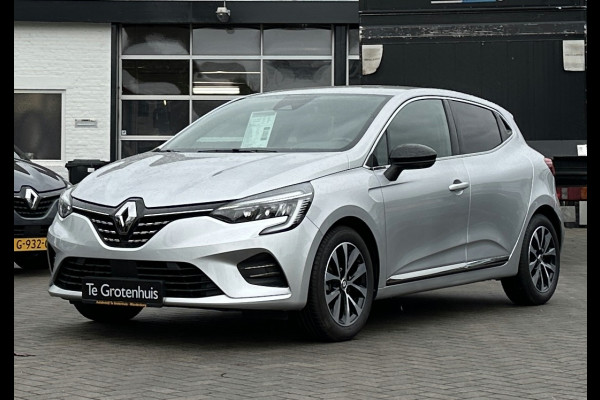 Renault Clio Techno 1.0 TCe 90 Renault Clio Techno 1.0 TCe 90