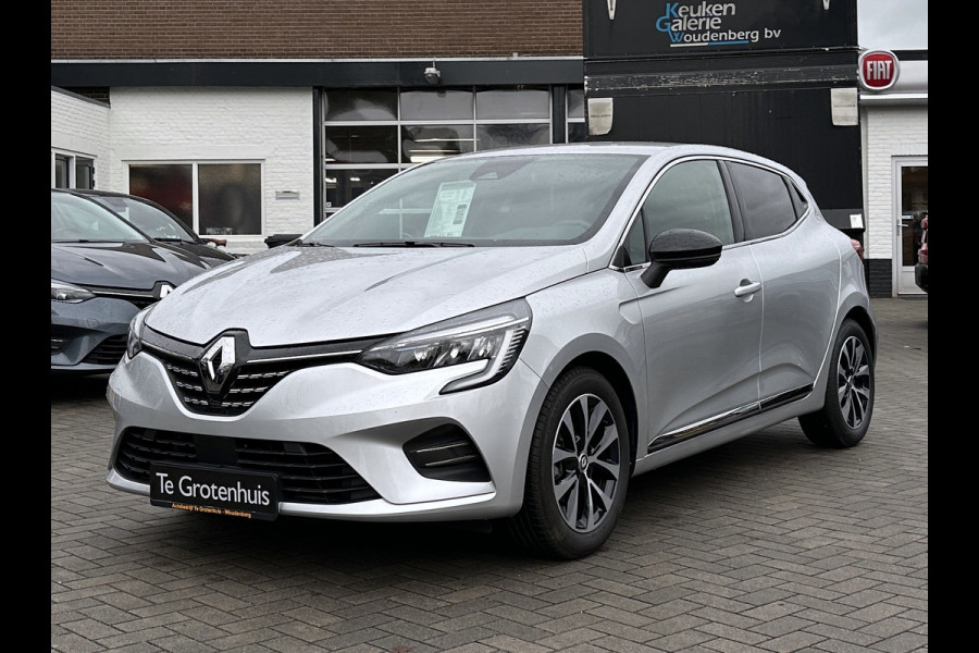 Renault Clio Techno 1.0 TCe 90 Renault Clio Techno 1.0 TCe 90