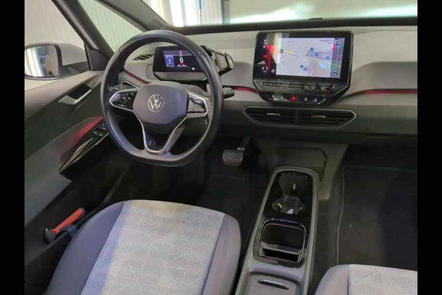 Volkswagen ID.3 Life 58 kWh Navigatie Apple Carplay/Android Auto Parkeersensoren Adaptive Cruise Control Stoel- en stuurverwarming Lichtmetalen velgen Climate Control Volkswagen ID.3 Life 58 kWh Navigatie Apple Carplay/Android Auto Parkeersensoren Adaptive Cruise Control Stoel- en stuurverwarming Lichtmetalen velgen Climate Control