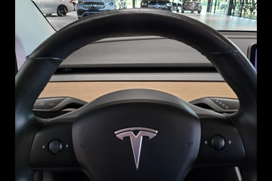 Tesla Model 3 Standard RWD Plus 60 kWh Pano|Leder|18"lmv|NL auto Tesla Model 3 Standard RWD Plus 60 kWh Pano|Leder|18"lmv|NL auto