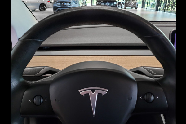 Tesla Model 3 Standard RWD Plus 60 kWh Pano|Leder|18"lmv|NL auto Tesla Model 3 Standard RWD Plus 60 kWh Pano|Leder|18"lmv|NL auto