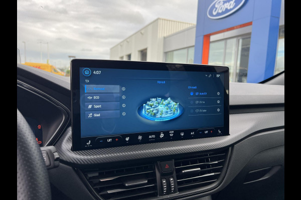 Ford Kuga 2.5 PHEV ST-Line X | 243pk | Zuid | Driver Assistance Pack | Winterpack | Wegklapbare Trekhaak | Technology Pack | Dessert Island Blue