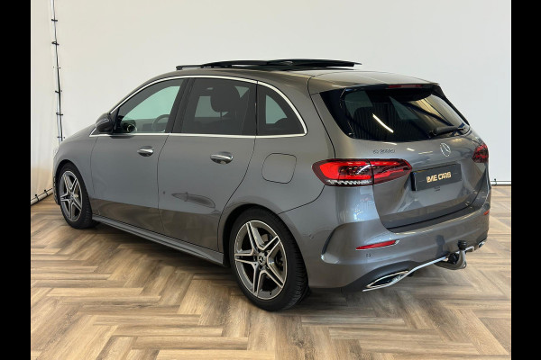 Mercedes-Benz B-Klasse 200 Business Solution AMG|NAP|PANO|DEALER ONDERHOUDEN Mercedes-Benz B-Klasse 200 Business Solution AMG|NAP|PANO|DEALER ONDERHOUDEN