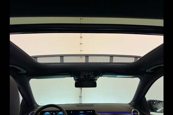 Mercedes-Benz B-Klasse 200 Business Solution AMG|NAP|PANO|DEALER ONDERHOUDEN Mercedes-Benz B-Klasse 200 Business Solution AMG|NAP|PANO|DEALER ONDERHOUDEN