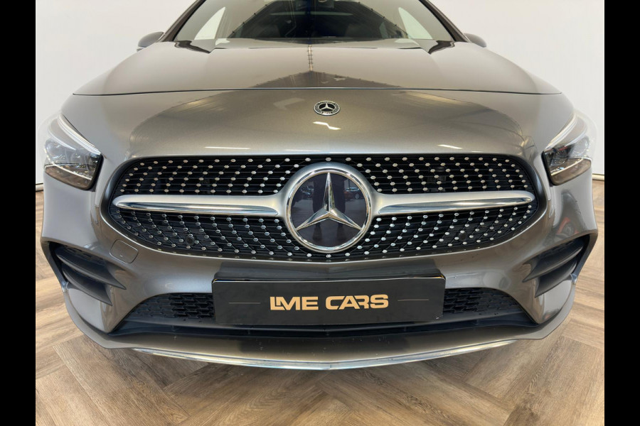 Mercedes-Benz B-Klasse 200 Business Solution AMG|NAP|PANO|DEALER ONDERHOUDEN Mercedes-Benz B-Klasse 200 Business Solution AMG|NAP|PANO|DEALER ONDERHOUDEN