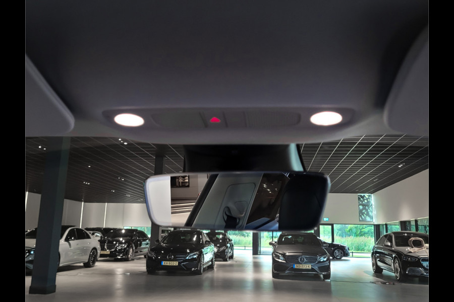 Tesla Model 3 Standard RWD Plus 60 kWh Pano|Leder|Autopilot|NL auto Tesla Model 3 Standard RWD Plus 60 kWh Pano|Leder|Autopilot|NL auto