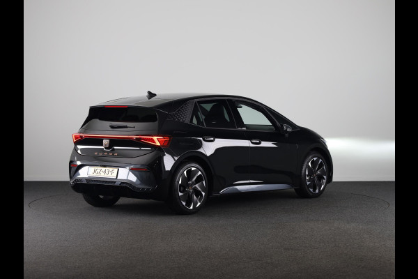 CUPRA Born Business Limited 63 kWh 232PK | Stoel & Stuurverwarming | Achteruitrijcamera | Navigatie | Keyless Entry | Draadloze Carplay en Androidauto | CUPRA Born Business Limited 63 kWh 232PK | Stoel & Stuurverwarming | Achteruitrijcamera | Navigatie | Keyless Entry | Draadloze Carplay en Androidauto |