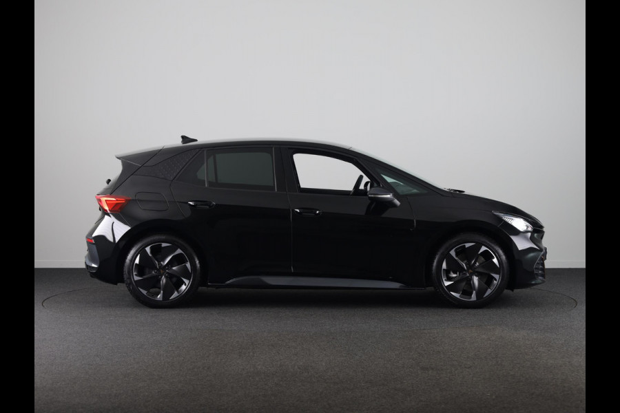 CUPRA Born Business Limited 63 kWh 232PK | Stoel & Stuurverwarming | Achteruitrijcamera | Navigatie | Keyless Entry | Draadloze Carplay en Androidauto | CUPRA Born Business Limited 63 kWh 232PK | Stoel & Stuurverwarming | Achteruitrijcamera | Navigatie | Keyless Entry | Draadloze Carplay en Androidauto |