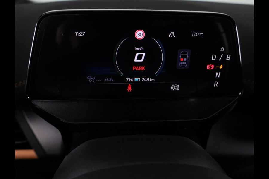 CUPRA Born Business Limited 63 kWh 232PK | Stoel & Stuurverwarming | Achteruitrijcamera | Navigatie | Keyless Entry | Draadloze Carplay en Androidauto | CUPRA Born Business Limited 63 kWh 232PK | Stoel & Stuurverwarming | Achteruitrijcamera | Navigatie | Keyless Entry | Draadloze Carplay en Androidauto |