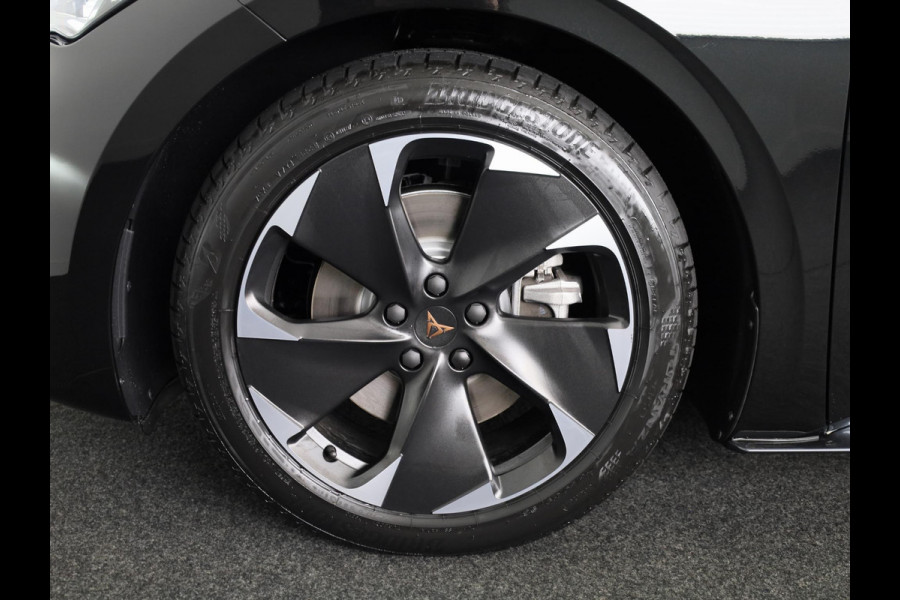 CUPRA Born Business Limited 63 kWh 232PK | Stoel & Stuurverwarming | Achteruitrijcamera | Navigatie | Keyless Entry | Draadloze Carplay en Androidauto | CUPRA Born Business Limited 63 kWh 232PK | Stoel & Stuurverwarming | Achteruitrijcamera | Navigatie | Keyless Entry | Draadloze Carplay en Androidauto |