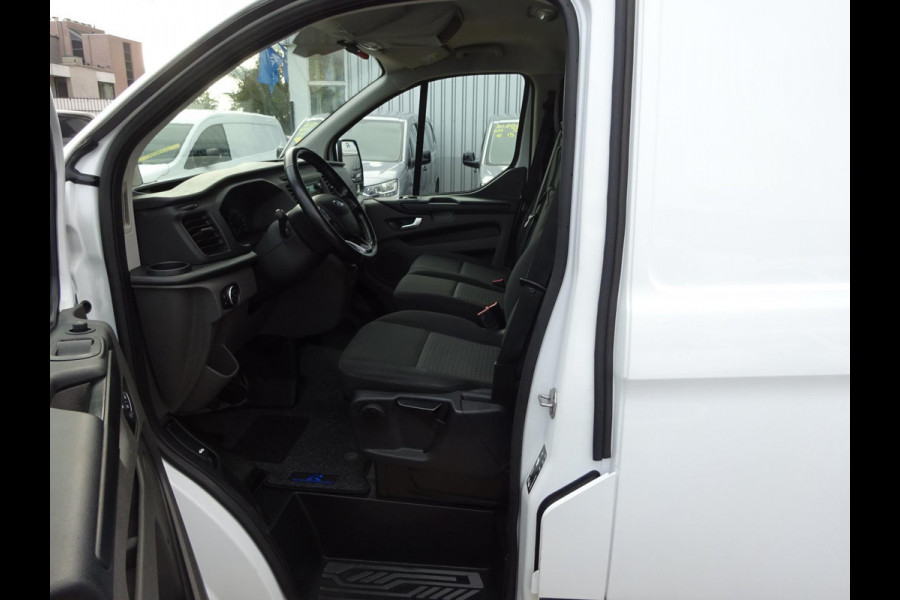 Ford Transit Custom 280 2.0 TDCI L1H1 Trend AIRCO SCHUIFDEUR CRUISE CONTROL Ford Transit Custom 280 2.0 TDCI L1H1 Trend AIRCO SCHUIFDEUR CRUISE CONTROL