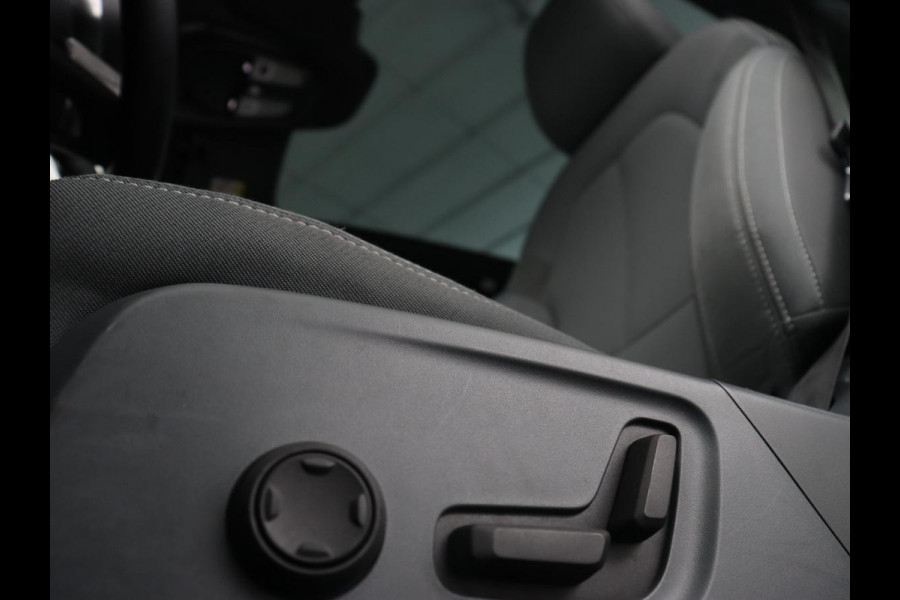 Polestar 2 Long Range Dual Motor Launch Edition 78kWh | Panoramadak | Trekhaak | Stoel & stuurverwarming | 360 camera | Adaptive cruise | Harman/Kardon | Carplay