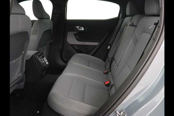 Polestar 2 Long Range Dual Motor Launch Edition 78kWh | Panoramadak | Trekhaak | Stoel & stuurverwarming | 360 camera | Adaptive cruise | Harman/Kardon | Carplay