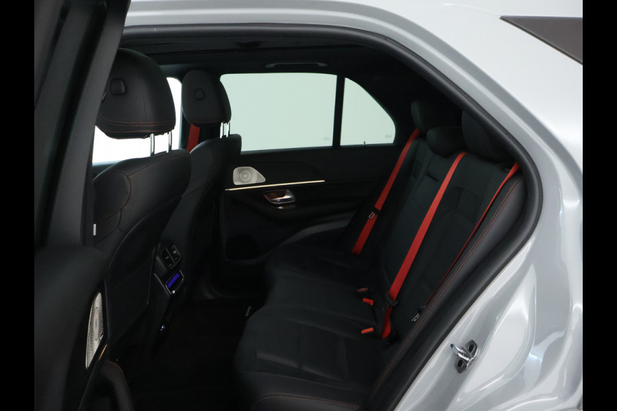 Mercedes-Benz GLE Mercedes-AMG 53 Hybrid 4MATIC+ | Trekhaak | Panoramadak | Burmester® | 22 Inch AMG Velgen | Distronic | Memory Voorstoelen | 360°-Camera. Inclusief 24 maanden MB Certified garantie voor Europa. Mercedes-Benz GLE Mercedes-AMG 53 Hybrid 4MATIC+ | Trekhaak | Panoramadak | Burmester® | 22 Inch AMG Velgen | Distronic | Memory Voorstoelen | 360°-Camera. Inclusief 24 maanden MB Certified garantie voor Europa.