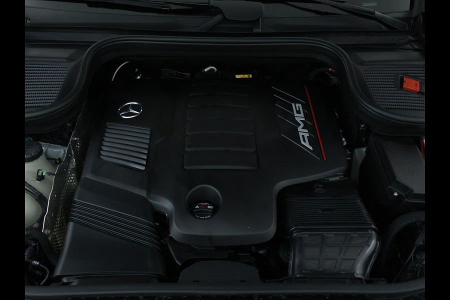 Mercedes-Benz GLE Mercedes-AMG 53 Hybrid 4MATIC+ | Trekhaak | Panoramadak | Burmester® | 22 Inch AMG Velgen | Distronic | Memory Voorstoelen | 360°-Camera. Inclusief 24 maanden MB Certified garantie voor Europa. Mercedes-Benz GLE Mercedes-AMG 53 Hybrid 4MATIC+ | Trekhaak | Panoramadak | Burmester® | 22 Inch AMG Velgen | Distronic | Memory Voorstoelen | 360°-Camera. Inclusief 24 maanden MB Certified garantie voor Europa.