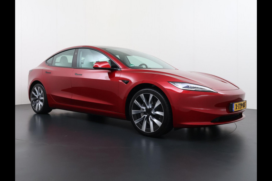 Tesla Model 3 Long Range AWD 78 kWh TREKHAAK | FULL SELFDRIVE | VOLLEDIGE FABRIEKSGARANTIE T/M 12-2027/80.000KM | AANDRIJFLIJN EN ACCU GARANTIE T/M 12-2031