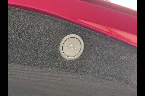 Tesla Model 3 Long Range AWD 78 kWh TREKHAAK | FULL SELFDRIVE | VOLLEDIGE FABRIEKSGARANTIE T/M 12-2027/80.000KM | AANDRIJFLIJN EN ACCU GARANTIE T/M 12-2031