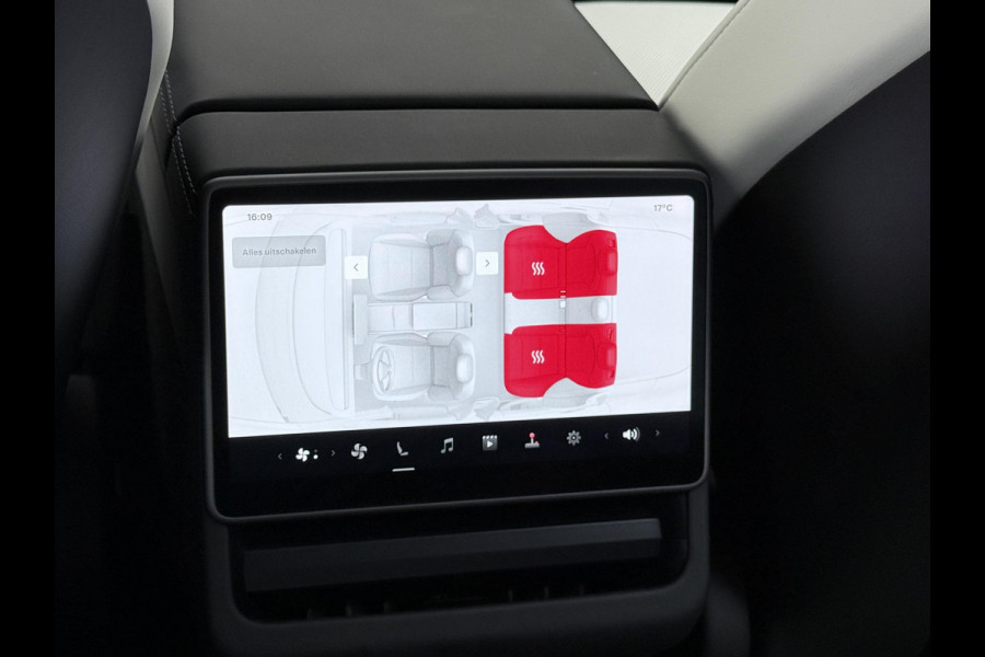 Tesla Model 3 Long Range AWD 78 kWh TREKHAAK | FULL SELFDRIVE | VOLLEDIGE FABRIEKSGARANTIE T/M 12-2027/80.000KM | AANDRIJFLIJN EN ACCU GARANTIE T/M 12-2031