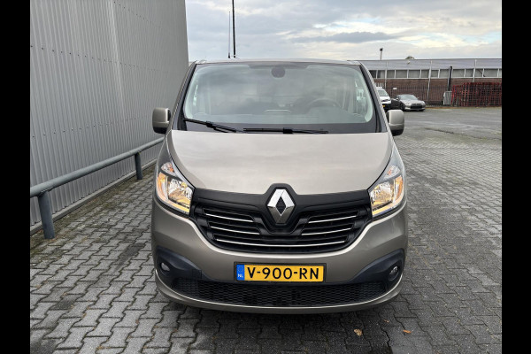Renault Trafic 1.6 dCi T29 L2H1 Comfort*A/C*NAVI*HAAK*CRUISE*PDC* Renault Trafic 1.6 dCi T29 L2H1 Comfort*A/C*NAVI*HAAK*CRUISE*PDC*