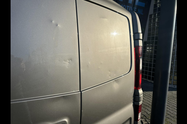 Renault Trafic 1.6 dCi T29 L2H1 Comfort*A/C*NAVI*HAAK*CRUISE*PDC* Renault Trafic 1.6 dCi T29 L2H1 Comfort*A/C*NAVI*HAAK*CRUISE*PDC*