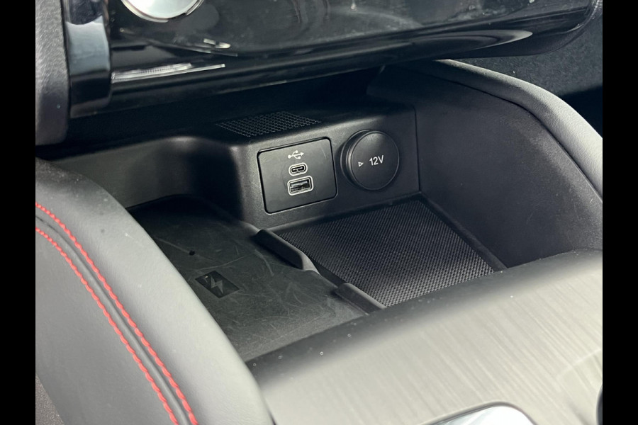 Ford Kuga 2.5 PHEV ST-Line X | 243pk | Zuid | Driver Assistance Pack | Winterpack | Wegklapbare Trekhaak | Technology Pack | Dessert Island Blue