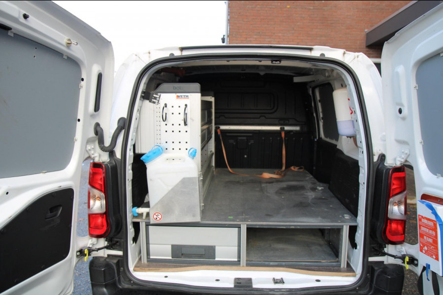 Toyota PROACE CITY 1.5 D-4D Live 102PK / Multi stuur / App connect / Laadruimte inrichting Toyota PROACE CITY 1.5 D-4D Live 102PK / Multi stuur / App connect / Laadruimte inrichting