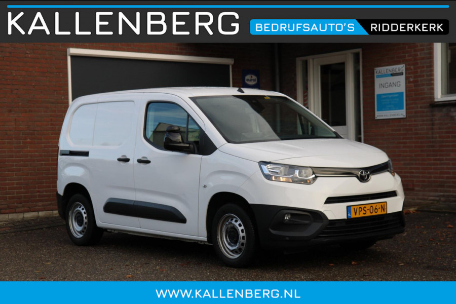 Toyota PROACE CITY 1.5 D-4D Live 102PK / Multi stuur / App connect / Laadruimte inrichting Toyota PROACE CITY 1.5 D-4D Live 102PK / Multi stuur / App connect / Laadruimte inrichting