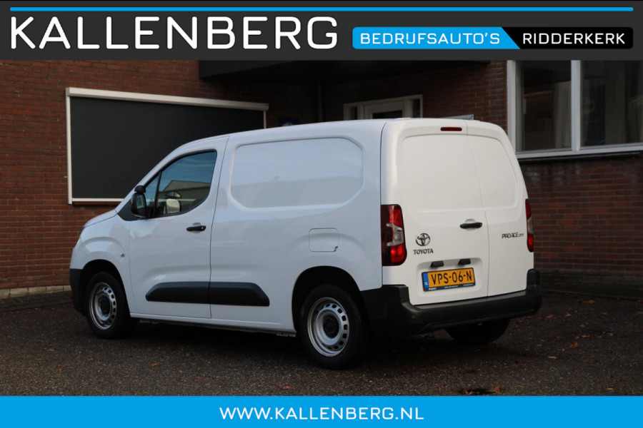 Toyota PROACE CITY 1.5 D-4D Live 102PK / Multi stuur / App connect / Laadruimte inrichting Toyota PROACE CITY 1.5 D-4D Live 102PK / Multi stuur / App connect / Laadruimte inrichting