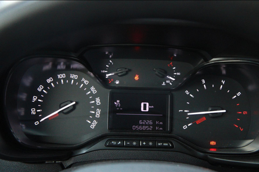 Toyota PROACE CITY 1.5 D-4D Live 102PK / Multi stuur / App connect / Laadruimte inrichting Toyota PROACE CITY 1.5 D-4D Live 102PK / Multi stuur / App connect / Laadruimte inrichting