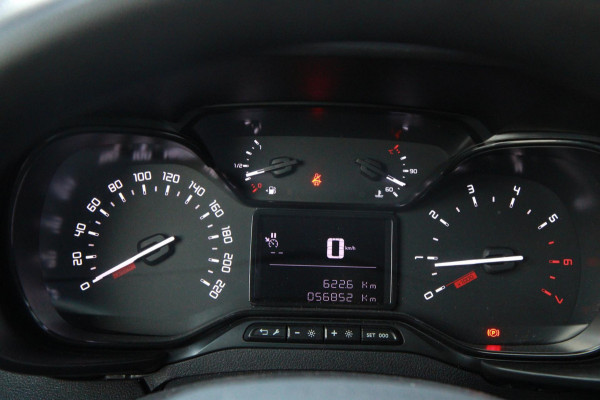 Toyota PROACE CITY 1.5 D-4D Live 102PK / Multi stuur / App connect / Laadruimte inrichting Toyota PROACE CITY 1.5 D-4D Live 102PK / Multi stuur / App connect / Laadruimte inrichting