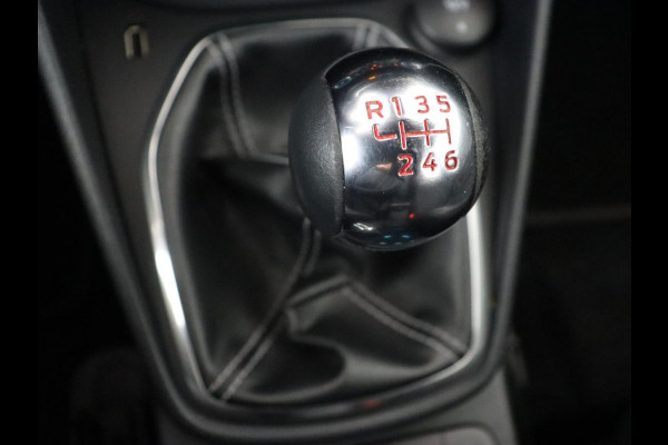 Ford Fiesta 1.5 EcoBoost ST-3 | Origineel NL | 1e eigenaar | Stoelverwarming | B&O Sound | Half leder | Carplay | Navigatie | Stuurverwarming | Full LED | Parkeerhulp Ford Fiesta 1.5 EcoBoost ST-3 | Origineel NL | 1e eigenaar | Stoelverwarming | B&O Sound | Half leder | Carplay | Navigatie | Stuurverwarming | Full LED | Parkeerhulp