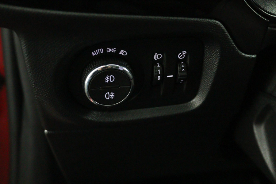 Opel CORSA-E Elegance 50 kWh*3FASE*CRUISE*ECC*NAVI*CARPLAY* Opel CORSA-E Elegance 50 kWh*3FASE*CRUISE*ECC*NAVI*CARPLAY*