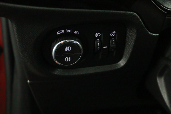Opel CORSA-E Elegance 50 kWh*3FASE*CRUISE*ECC*NAVI*CARPLAY* Opel CORSA-E Elegance 50 kWh*3FASE*CRUISE*ECC*NAVI*CARPLAY*