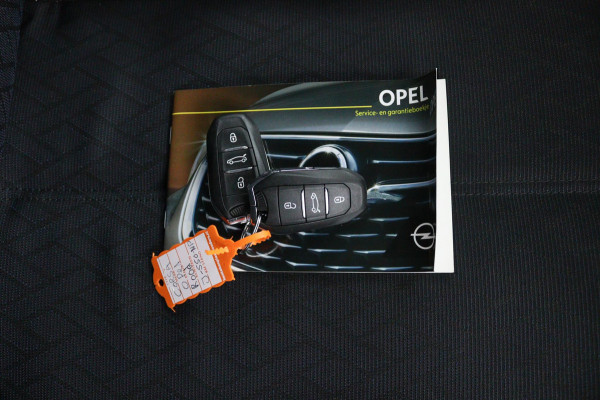 Opel CORSA-E Elegance 50 kWh*3FASE*CRUISE*ECC*NAVI*CARPLAY* Opel CORSA-E Elegance 50 kWh*3FASE*CRUISE*ECC*NAVI*CARPLAY*