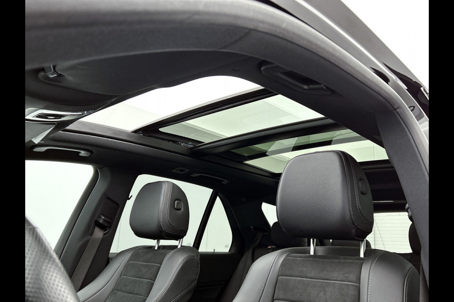 Mercedes-Benz GLE 400 e 4MATIC AMG Plug-In Hybride AMG Line | Night Pakket | Panorama Schuif-Kanteldak | Trekhaak | Alarm Klasse 3 | AC en DC Laden | Magic Vision Control. Inclusief 24 maanden MB Certified garantie voor Europa.