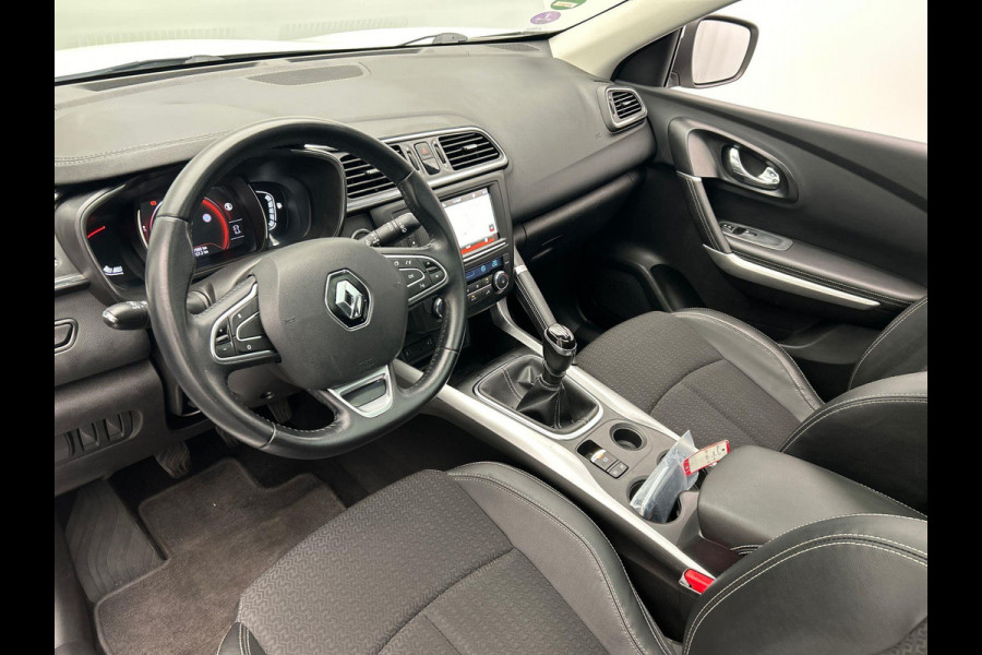 Renault Kadjar 1.2 TCe Intens Trekhaak Pano/dak Navigatie Origineel NL Renault Kadjar 1.2 TCe Intens Trekhaak Pano/dak Navigatie Origineel NL