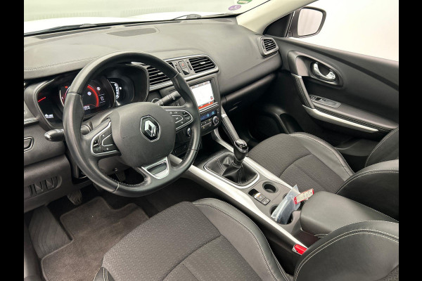 Renault Kadjar 1.2 TCe Intens Trekhaak Pano/dak Navigatie Origineel NL Renault Kadjar 1.2 TCe Intens Trekhaak Pano/dak Navigatie Origineel NL
