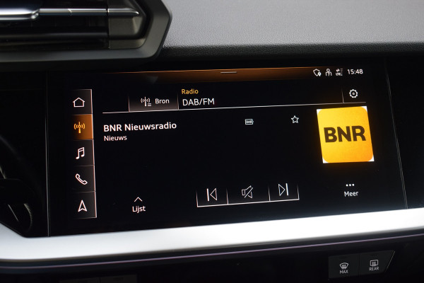 Audi A3 Limousine 35 TFSI 150pk S-tronic S-line | ACC | Carplay | Sfeer | LED | 19" Audi A3 Limousine 35 TFSI 150pk S-tronic S-line | ACC | Carplay | Sfeer | LED | 19"