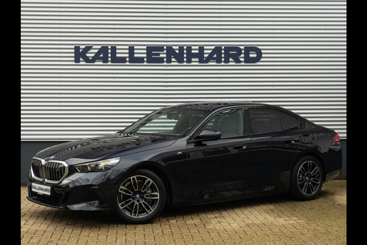 BMW i5 eDrive40 M-Sport - Onderstel Prof - Driving Ass Plus - Comfortstoelen BMW i5 eDrive40 M-Sport - Onderstel Prof - Driving Ass Plus - Comfortstoelen