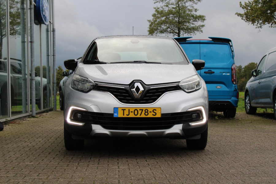 Renault Captur 0.9 TCe Intens | Trekhaak | Climate Control | Navigatie | Cruise Control | Camera | Renault Captur 0.9 TCe Intens | Trekhaak | Climate Control | Navigatie | Cruise Control | Camera |