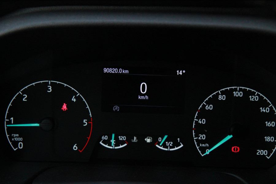 Ford Transit Custom 300 2.0 TDCI L2H1 Trend / Camera / Stoel verwarming / Sync 3 Ford Transit Custom 300 2.0 TDCI L2H1 Trend / Camera / Stoel verwarming / Sync 3