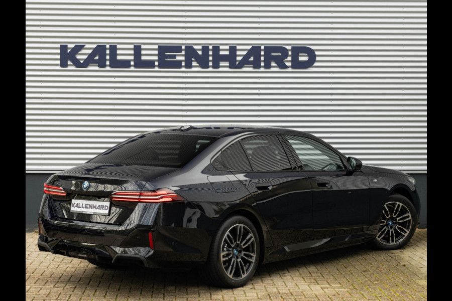 BMW i5 eDrive40 M-Sport - Onderstel Prof - Driving Ass Plus - Comfortstoelen BMW i5 eDrive40 M-Sport - Onderstel Prof - Driving Ass Plus - Comfortstoelen