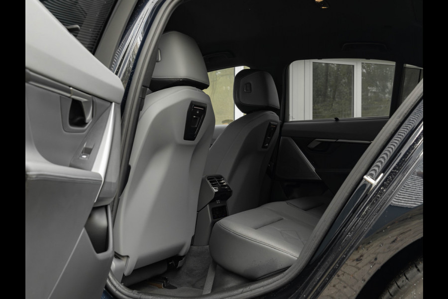 BMW i5 eDrive40 M-Sport - Onderstel Prof - Driving Ass Plus - Comfortstoelen BMW i5 eDrive40 M-Sport - Onderstel Prof - Driving Ass Plus - Comfortstoelen