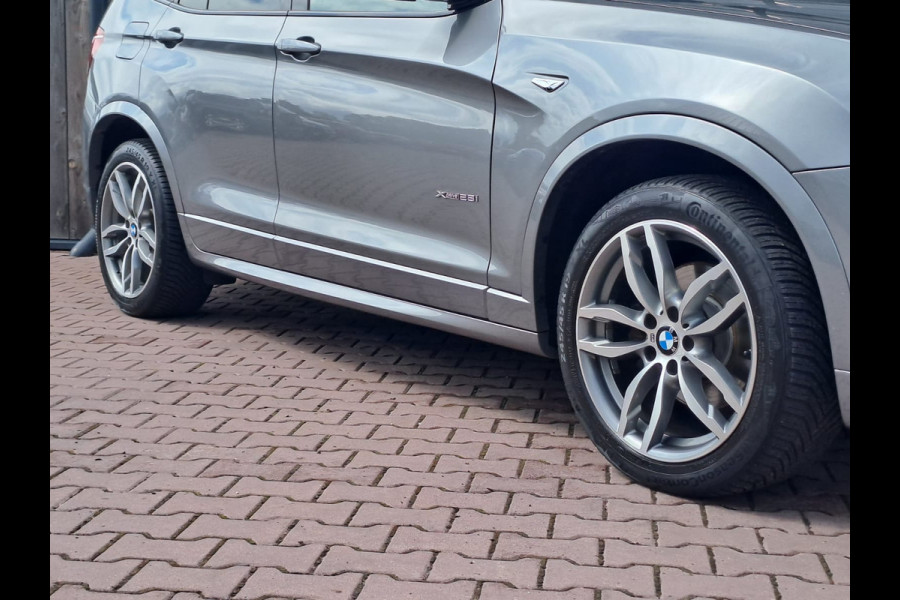 BMW X3 xDrive28i High Executive xLine Edition M Sport | Automaat | Trekhaak | Pano | Stoelverwarming | Leder |