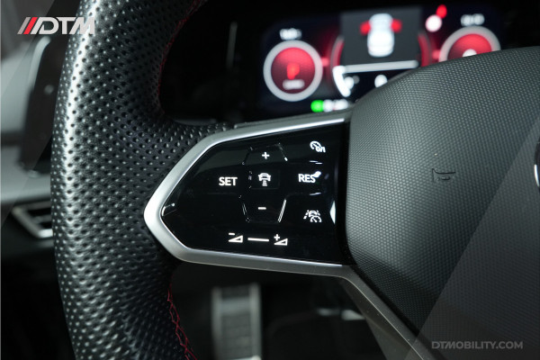 Volkswagen Golf 2.0TSi GTI Clubsport | Panoramadak | H/K | Leder | Nürburgring Special Volkswagen Golf 2.0TSi GTI Clubsport | Panoramadak | H/K | Leder | Nürburgring Special