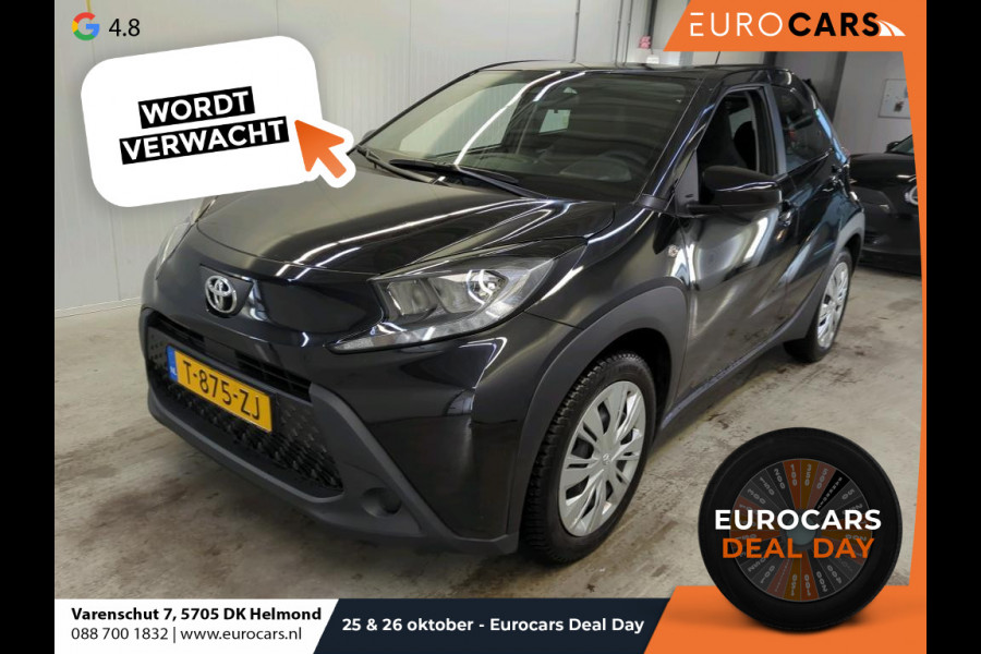 Toyota Aygo X 1.0 VVT-i MT Play Navigatie Apple Carplay/Android Auto Camera Adaptive Cruise Control Airco Toyota Aygo X 1.0 VVT-i MT Play Navigatie Apple Carplay/Android Auto Camera Adaptive Cruise Control Airco