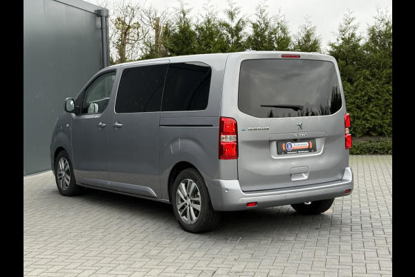 Peugeot e-Traveller 75 kWh Business VIP / PRIJS INCL BTW /**7.401 KM**/ FULL ELECTRIC / 6-PERSOONS / 2x SCHUIFDEUR / LEDER / MASSAGE...... Peugeot e-Traveller 75 kWh Business VIP / PRIJS INCL BTW /**7.401 KM**/ FULL ELECTRIC / 6-PERSOONS / 2x SCHUIFDEUR / LEDER / MASSAGE......