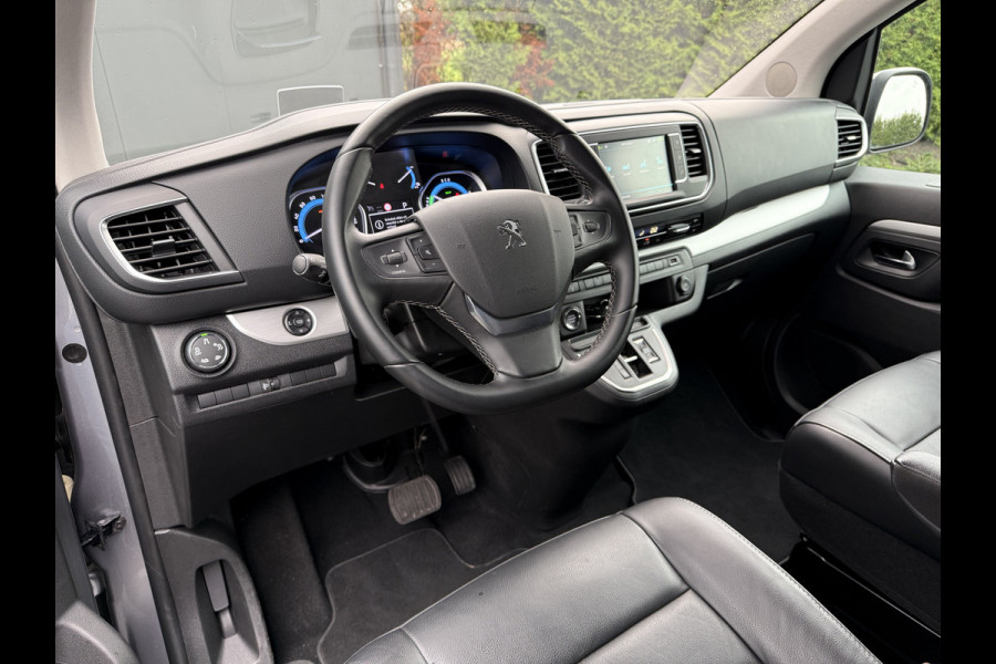 Peugeot e-Traveller 75 kWh Business VIP / PRIJS INCL BTW /**7.401 KM**/ FULL ELECTRIC / 6-PERSOONS / 2x SCHUIFDEUR / LEDER / MASSAGE...... Peugeot e-Traveller 75 kWh Business VIP / PRIJS INCL BTW /**7.401 KM**/ FULL ELECTRIC / 6-PERSOONS / 2x SCHUIFDEUR / LEDER / MASSAGE......