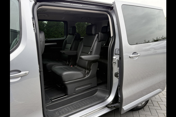 Peugeot e-Traveller 75 kWh Business VIP / PRIJS INCL BTW /**7.401 KM**/ FULL ELECTRIC / 6-PERSOONS / 2x SCHUIFDEUR / LEDER / MASSAGE...... Peugeot e-Traveller 75 kWh Business VIP / PRIJS INCL BTW /**7.401 KM**/ FULL ELECTRIC / 6-PERSOONS / 2x SCHUIFDEUR / LEDER / MASSAGE......