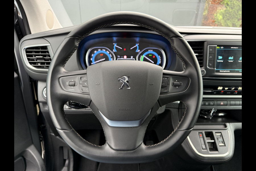 Peugeot e-Traveller 75 kWh Business VIP / PRIJS INCL BTW /**7.401 KM**/ FULL ELECTRIC / 6-PERSOONS / 2x SCHUIFDEUR / LEDER / MASSAGE...... Peugeot e-Traveller 75 kWh Business VIP / PRIJS INCL BTW /**7.401 KM**/ FULL ELECTRIC / 6-PERSOONS / 2x SCHUIFDEUR / LEDER / MASSAGE......